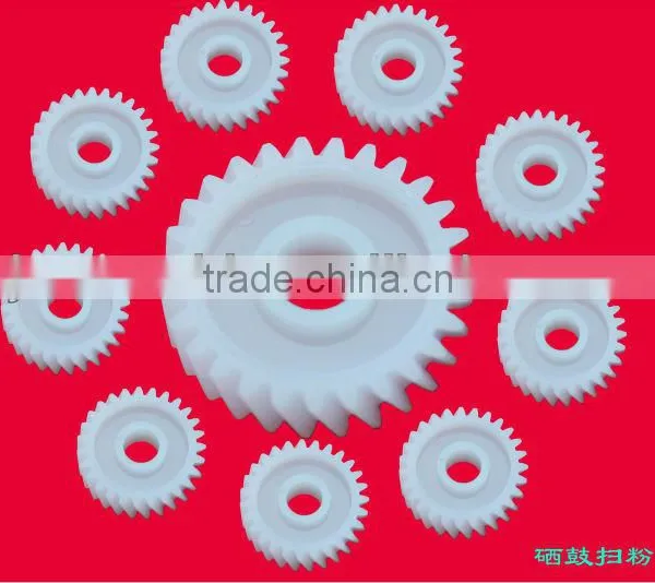 Custom Plastic Injection POM Gears and Nylon Gears photo-3