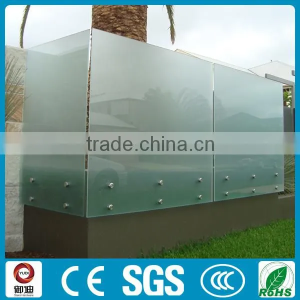 Side Mounted Frameless Glass Balustrade Designs photo-3
