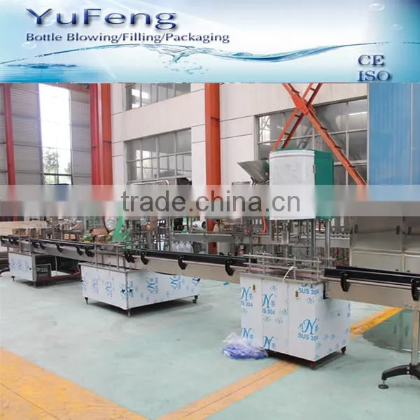 Electric Linear Type Liquid Filling Machine for 3L Plastic Bottle
