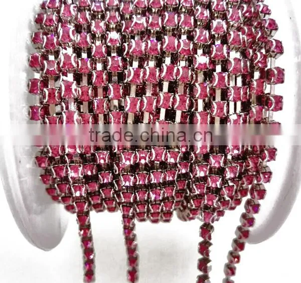 2016 High Quality D Claw Rhinestone Cup Chain For Clothing Garment Accessories Wholesale photo-2
