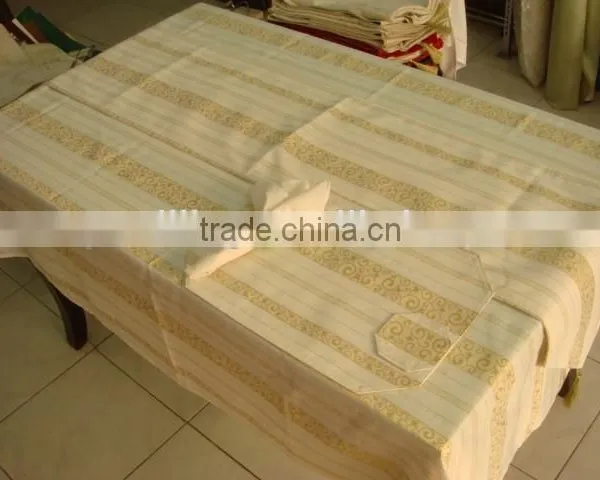 High Quality Polyester Jacquard Cheap Table Cover photo-2