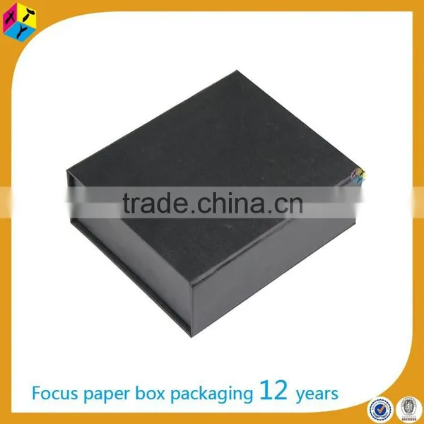 Black Cardboard Paper Packaging Magnetic Gift Box photo-3