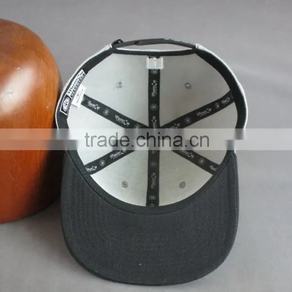 Custom 100% Cotton 6-panel Snapback Cap With Front Embroidery photo-2