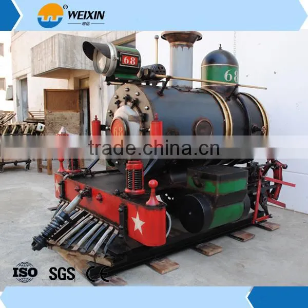 Large Mechanical Festival Decoration With Locomotive photo-2