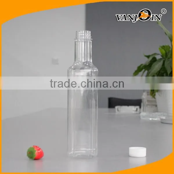 Personalized 1Litre Plastic Beer Bottle Shaped Water Bottles photo-2