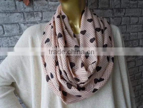 Valentine's Day Gift/ Infinity Circle Scarf, Women Heart Scarf, Infinity Cowl Scarf, Infinity Pink Heart Scarf, Women Fashion, g photo-3