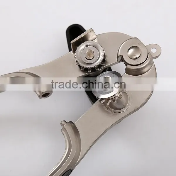 Wholesale Multifunctional Can Opener photo-3