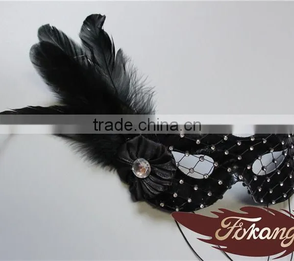 Wholesale Feather Mask Cheap Black Party Mask With Rooster Feather Decoration photo-2