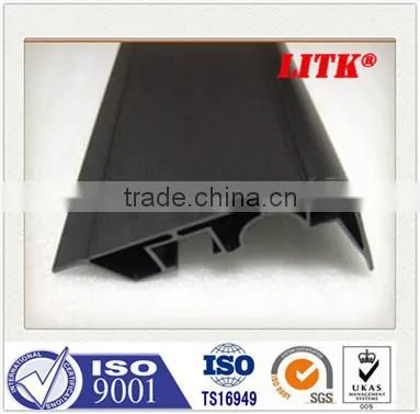 Factory Supply Anodizing Latest Design 7000 Series Aluminium Alloy Extrusion Profiles photo-2