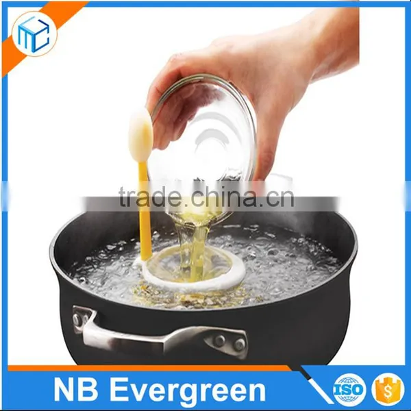 Plastic Egg Poacher Egg Perfect Poacher photo-2