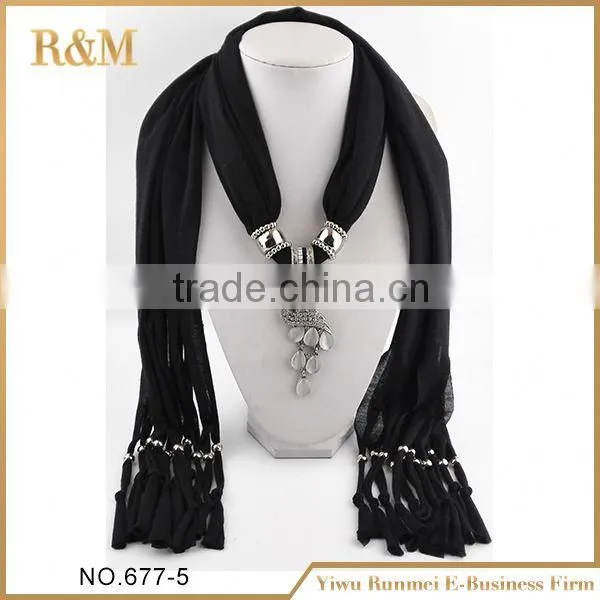Latest Product Novel Design Acrylic Jewelry Pendant Scarf Wholesale photo-5