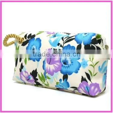 Custom Makeup Toiletry Promotional Fashion Gift Packaging Bag photo-3
