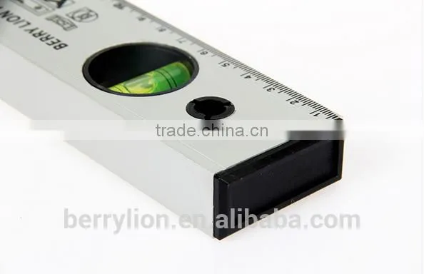 Berrylion Alloy Steel Spirit Level 300-1200mm Spirit Level With Light photo-4