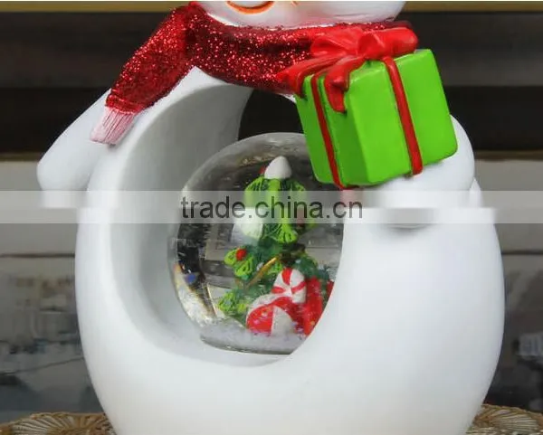 Polyresin Christmas Snow Globe Snowman Snow Globe With Music Box photo-3