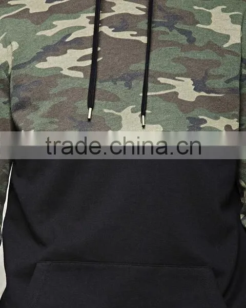 Slim Fit Hoodie Man Quality Tracksuit Top With Camo Splice photo-4