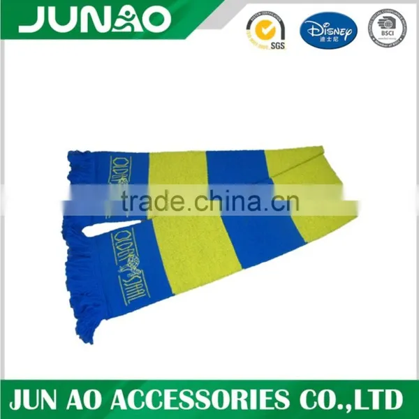 Fashionable Personalized Acrylic Knitted Football Fan Scarf photo-2