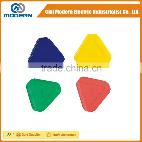Cixi Modern Auto Accessories ABS Triangle Ice Scraper photo-2