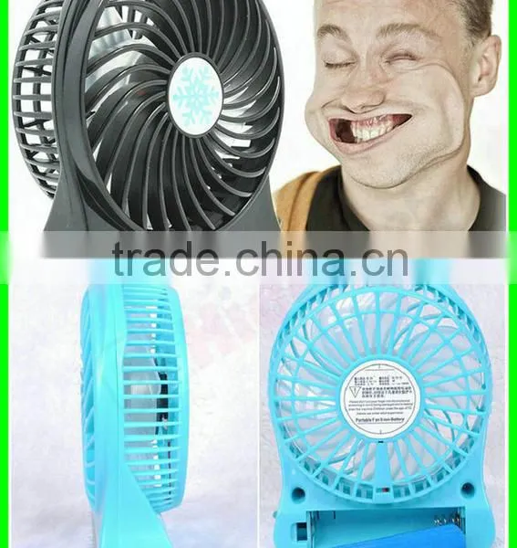 Hot Selling Powerful Wind Rechargeable Table Fan Portable Fan Hand Fan photo-6