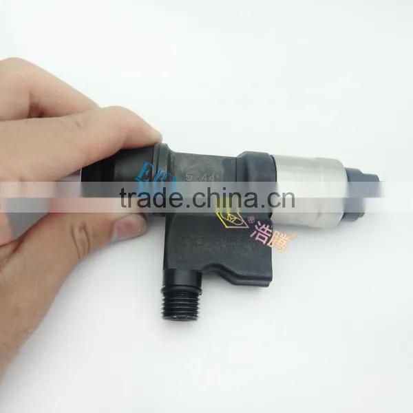 I-su-zu Forward 095000-5340 and 095000 5341 Denso Auto Parts Fuel Injector 095000-5342 photo-2