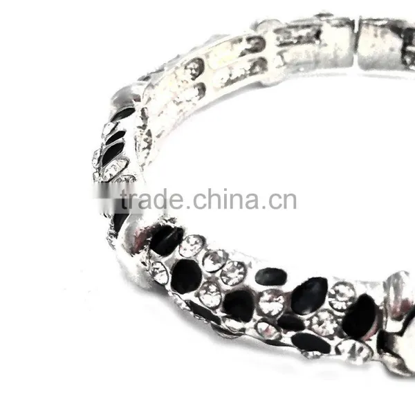 Unique Panther Print Design Silver Plated Alloy Meter Bangle photo-2