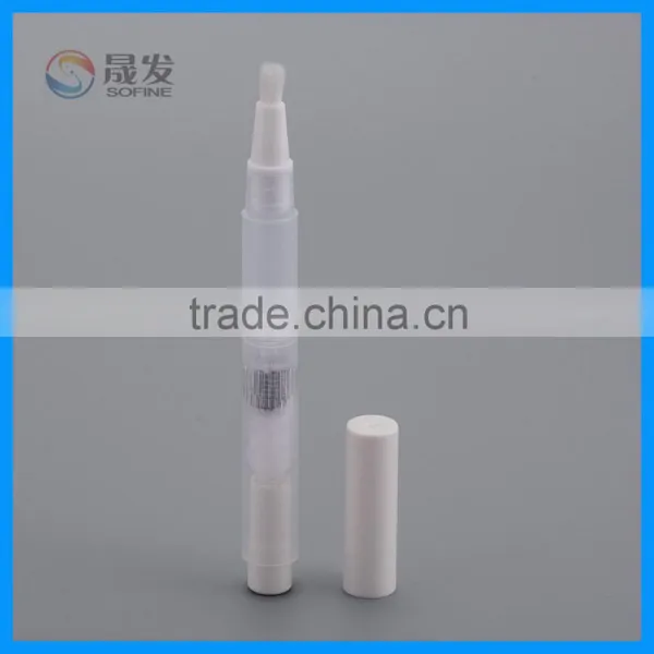 Plastic Cosmetic Serum Bottle With Brush photo-2