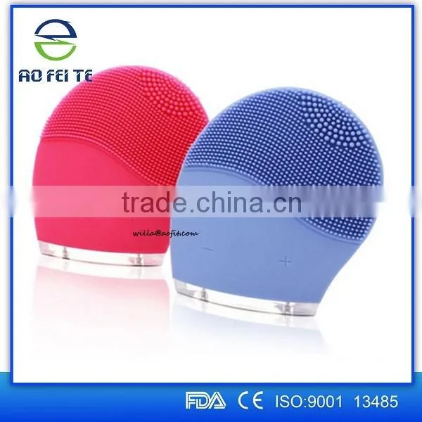 Hot Selling Comfortable Facial Wavebetter Silicon Facial Brush Cleaner photo-2