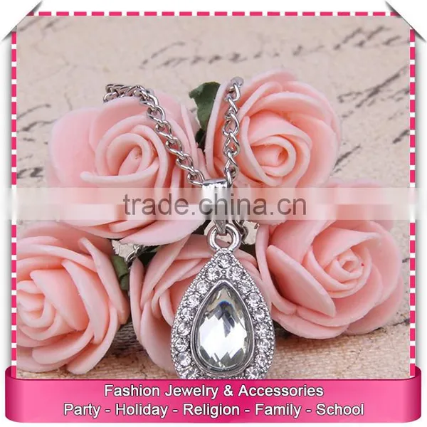 Fancy Necklace Design, Low Price Imitation Diamond Necklace Women photo-4
