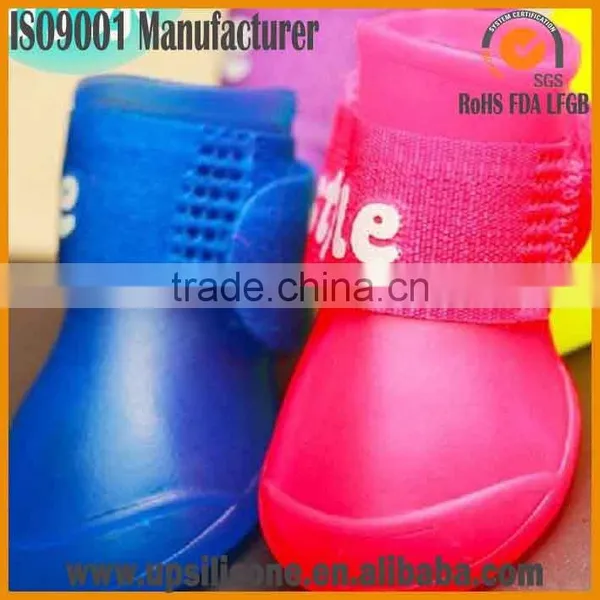 Silicone Pet Dog Shoe Watherproof Dog Shoe photo-5