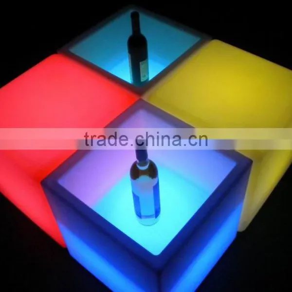 CE Rohs SGS Approval Decorative Different Size 16 Colors Rechargeable Lighting Plastic LED Cube photo-3