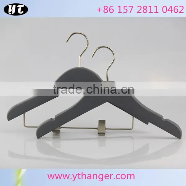 Custom Children Wooden Hanger With Notch for Suits Supplier's Choice photo-3