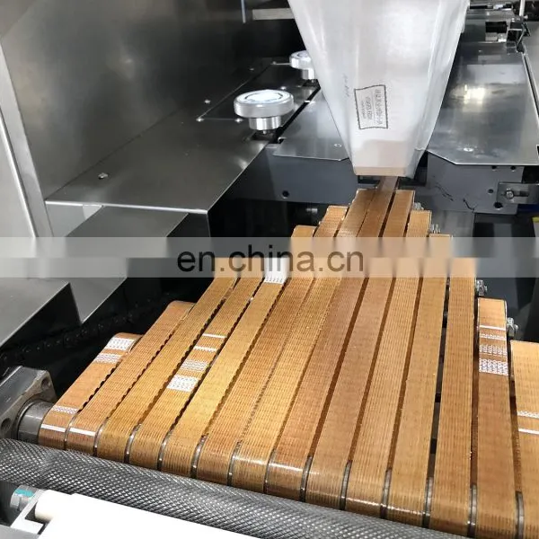 High Quality Multifunctional Automatic Horizontal Wrapping Packing Machine For Steamed Bun Bakery Food photo-3