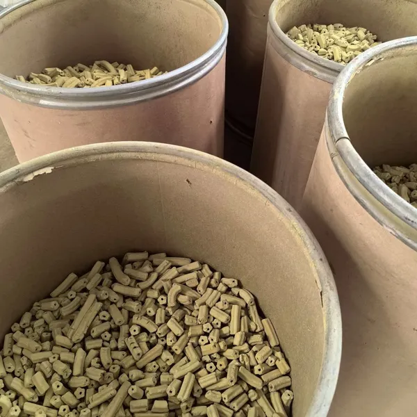 Conversion Catalyst-S101MH Star Ring Diameter 11/4 mm Sulfuric Acid Production photo-2