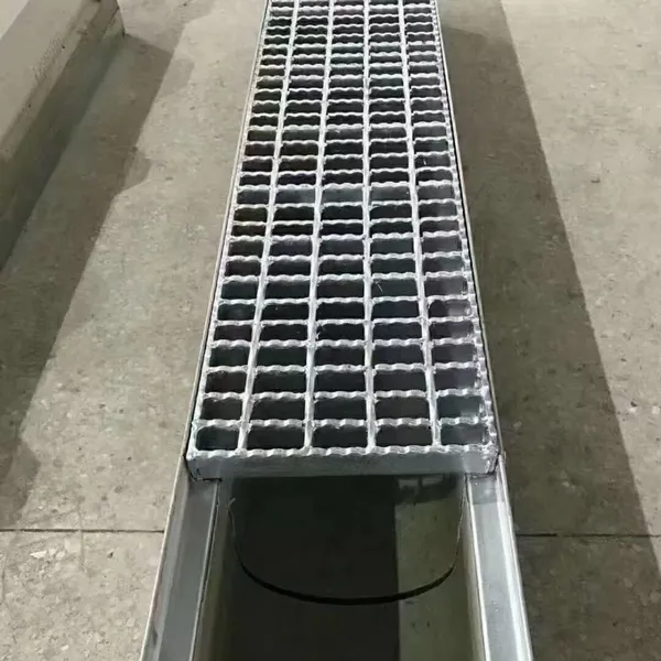 Cubierta de rejilla de acero galvanizado para zanja de drenaje, para soluciones duraderas en pasarelas y plataformas