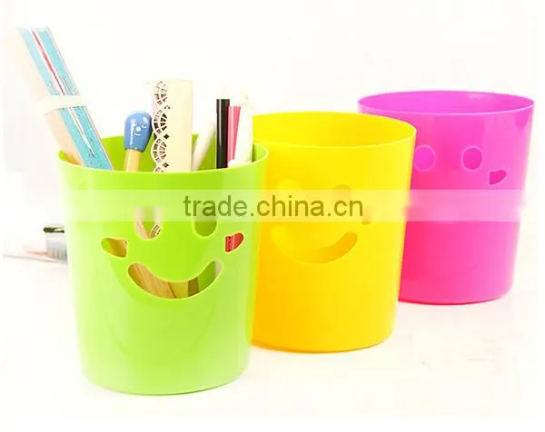Smiling Face Type Fashion Desktop Trash Can for Office photo-2