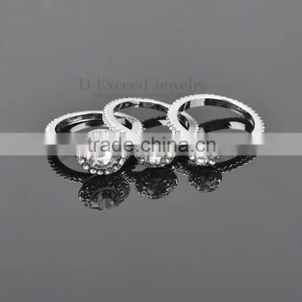 2015 Fashion Luxury 925 Silver Diamond Ring for Women photo-2