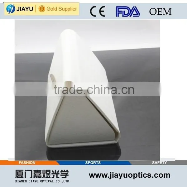 PU Material Trangle Shape Fashion Foldable Sunglasses Case and Save Space for Shipping photo-3
