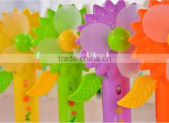 New Style Mini Water Spray Fan Portable Mini Fan Handheld Mini Fan photo-3