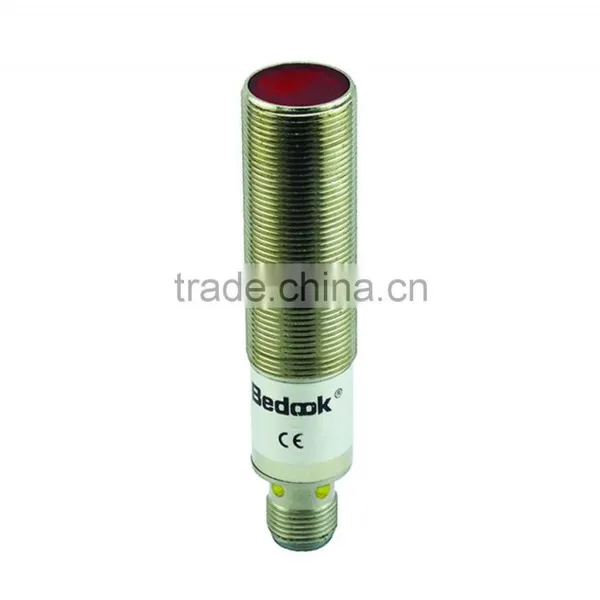 M18 Plug Series Background Suppression Photoelectric Sensor