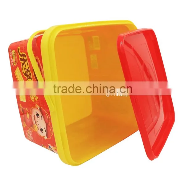 2.5L Plastic Cookies Container With Handle,In- Mold Label Food Grade Degradable Biscuit Plastic Container photo-4
