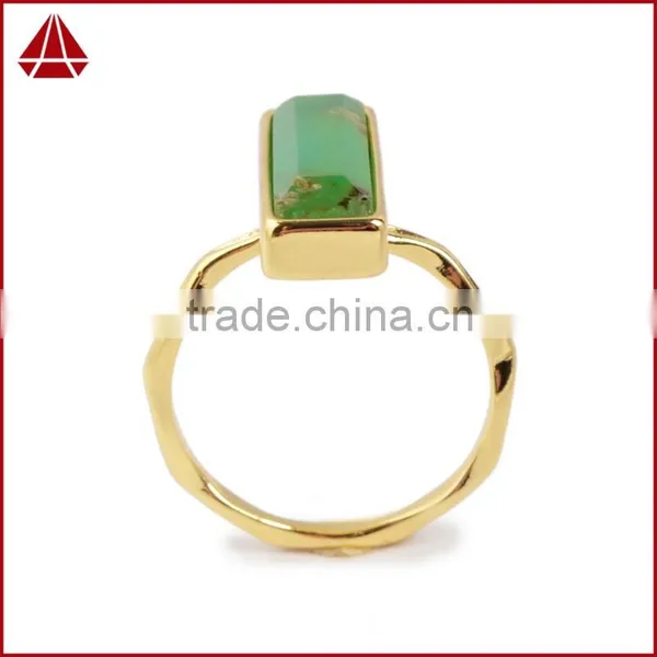 Natural Green Jade Chrysoprase Gemstone Set Into a 18k Gold Bezel Ring photo-5