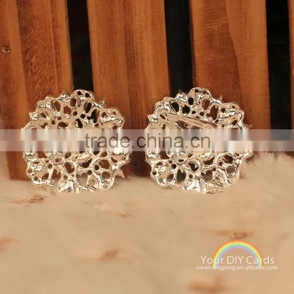 Modern Fancy Rhinestone Brooch Design photo-2