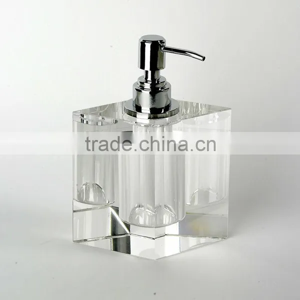 2016 Crystal New Design Empty Glass Hand Wahing Liquid Bottle photo-3