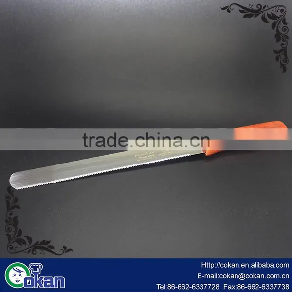 CK-3112 High Quality Stainless Steel Coarse Bread Knife With Wood Handle photo-3