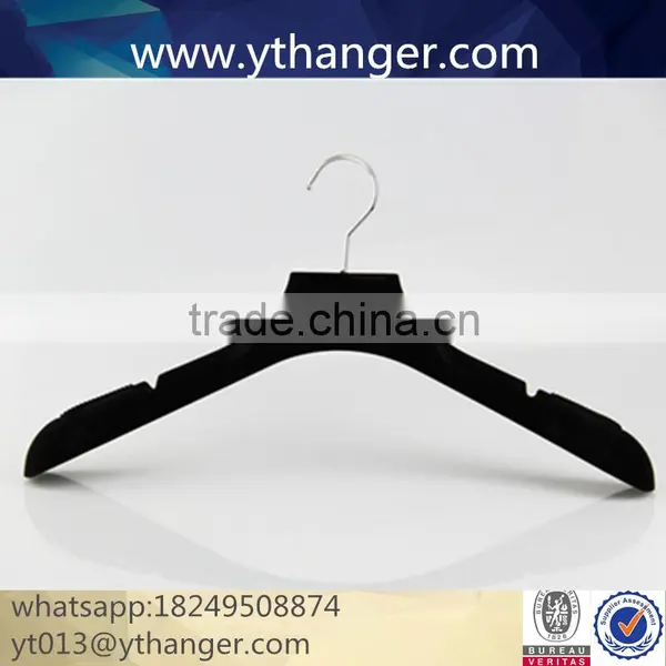 CY-629 Luxury Flocking Velvet Plastic Hanger With Brand Logo for Plastic Velvet Hanger photo-3