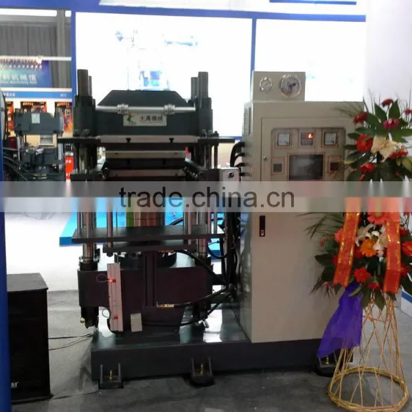 Rubber Compression Molding Machine , Rubber Vacuum Heating Press , Rubber Press Machine 250T photo-4