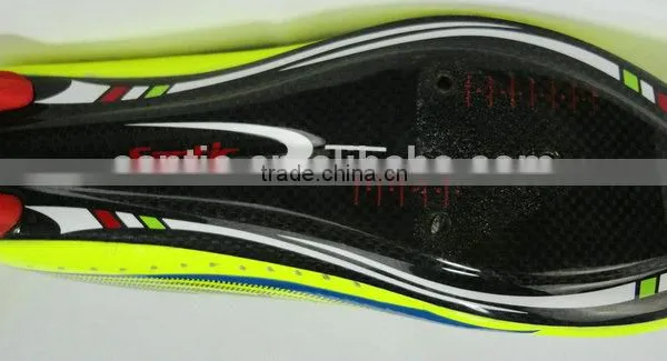 2016 Oem Odm Triathlon Bike Shoes Carbon Cycling Shoes With Quick Release Tab Compatible With Look Spd Pedal photo-2