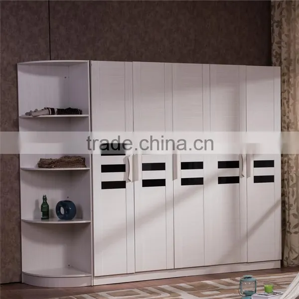 Simple Wooden Almirah Designs In Bedroom Wall photo-5