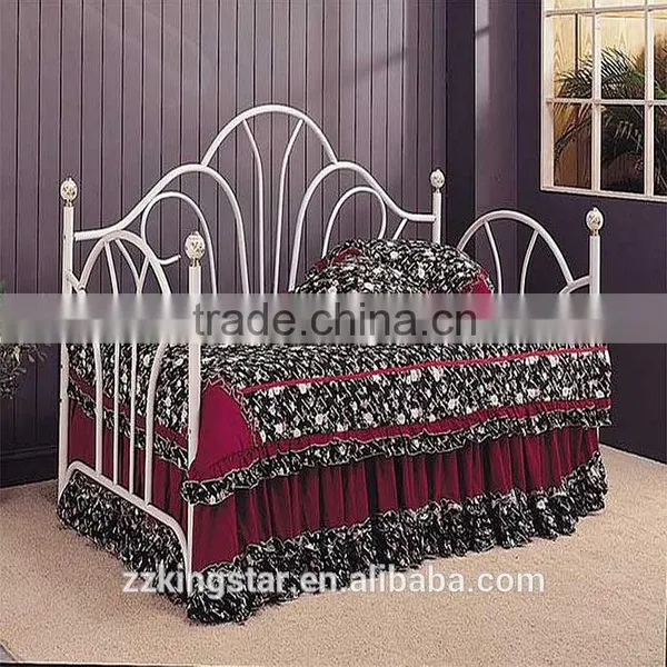 New European Style Wrought Metal Iron Sofa Day Bed