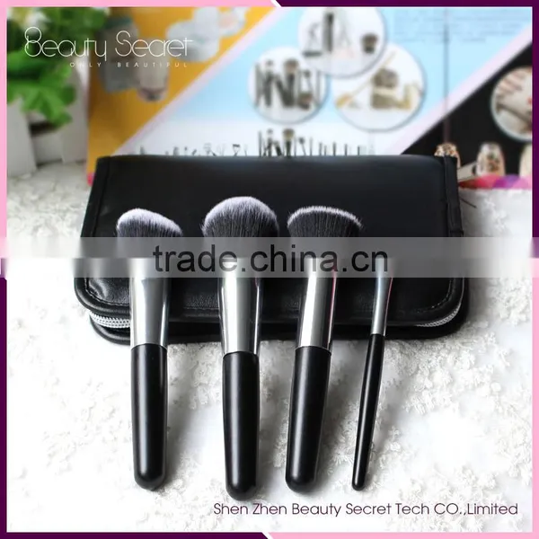 4PCS Silicone Makeup Brush Cleaning Mat Brush of Makeup