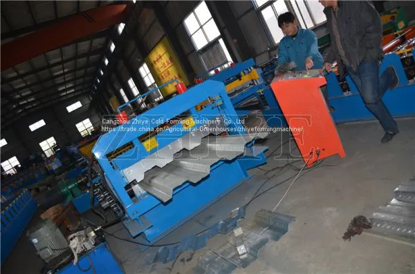 PLC Controlled Equipment Aluminium Decking Floor Tiles Production Line photo-2